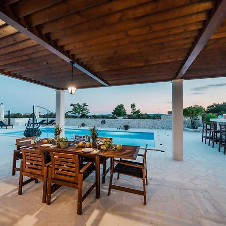 Olivetum Villa *